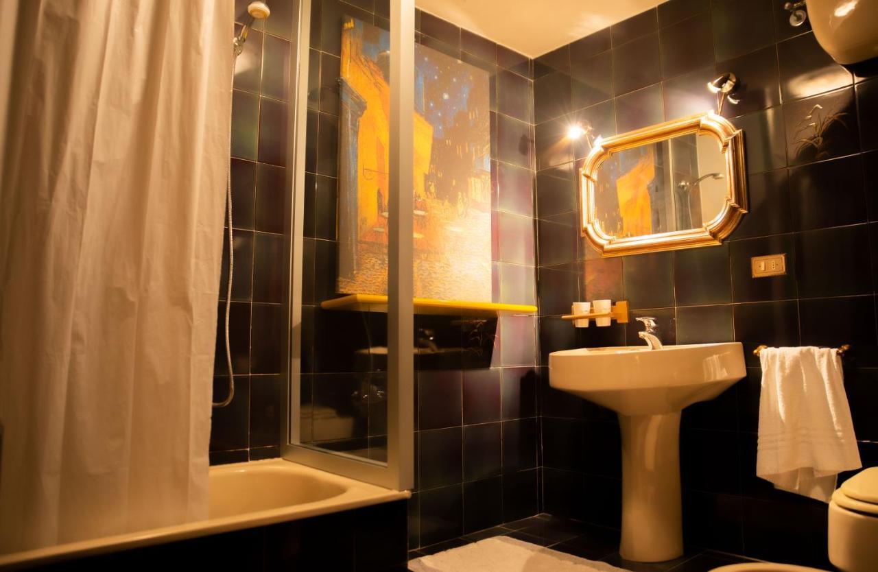 B&B Luna Blu Montesilvano Bagian luar foto