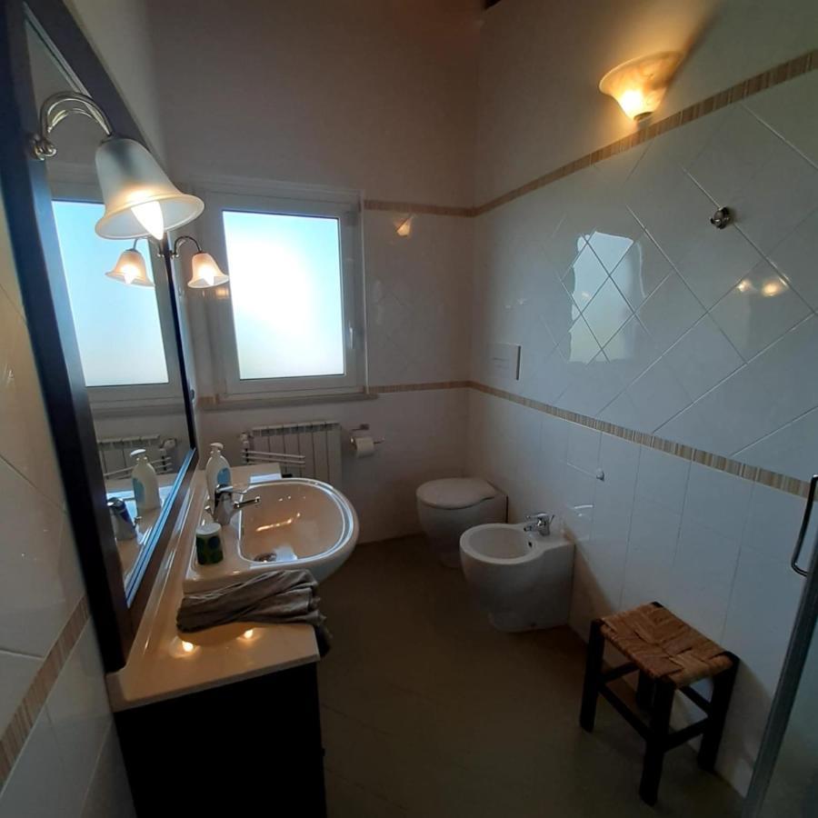 B&B Luna Blu Montesilvano Bagian luar foto